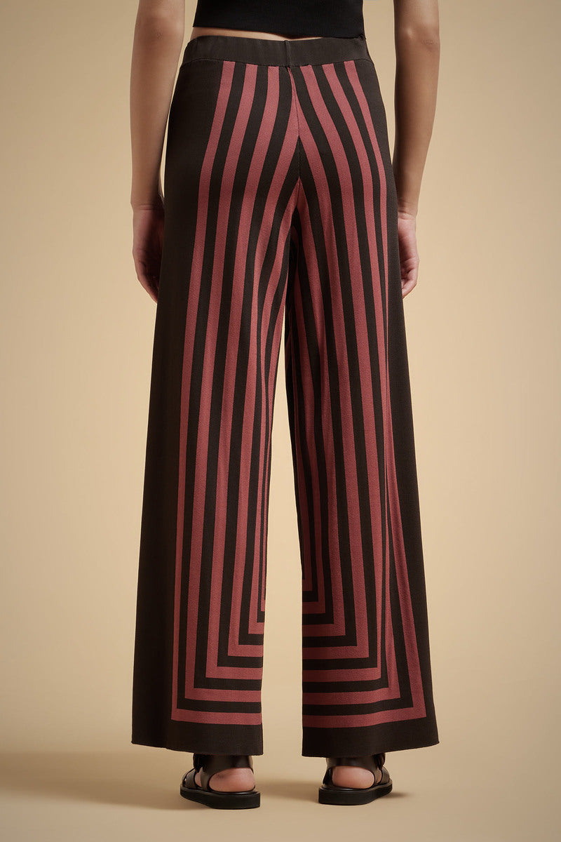 Black/earth dive striped pants