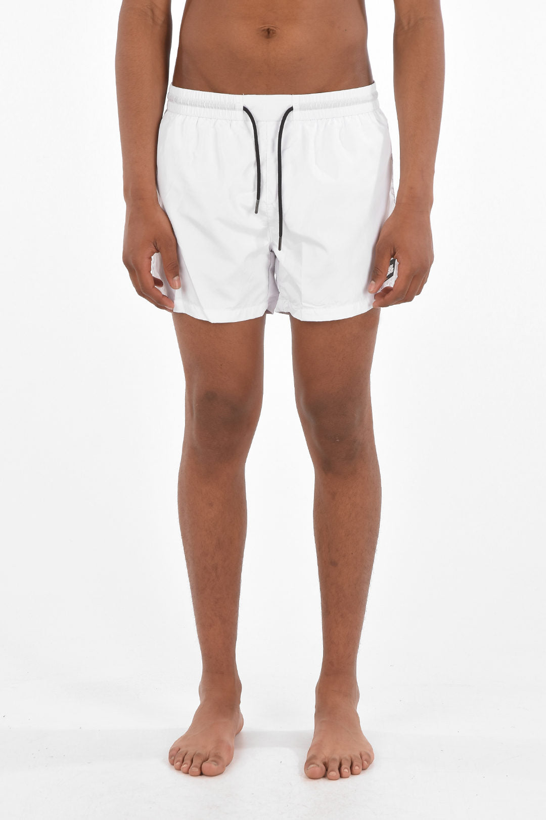 Einfarbiger ethnischer Boxer-Badeanzug mit elastischem Bund weiß
